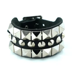 Bullet69 2row small pyramid and 1row conical - Niittiranneke