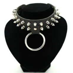 Bullet 692 row spike and ring - Choker