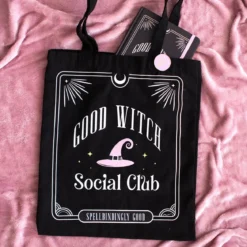 Good Witch Social Club - Kangaskassi