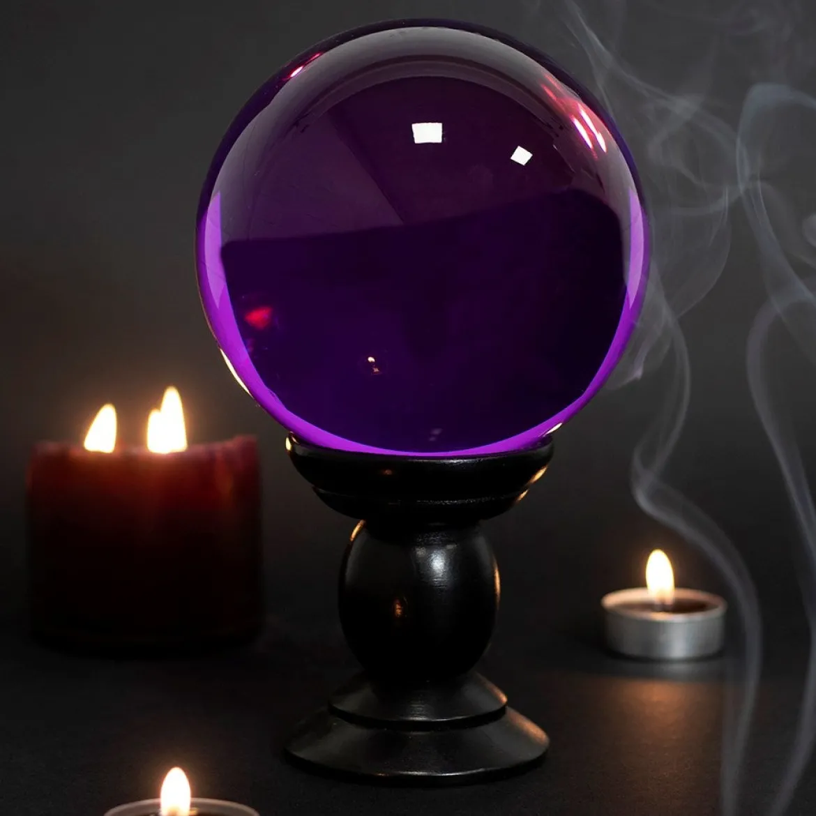 Iso Violetti Kristallipallo
