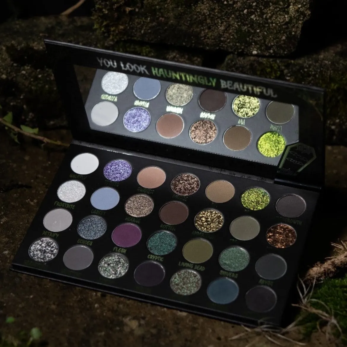 Jolie Beauty Cryptic - luomiväripaletti
