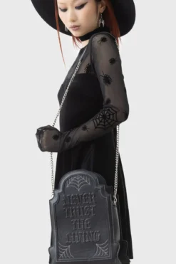 Killstar Here Lies Beetlejuice - Olkalaukku