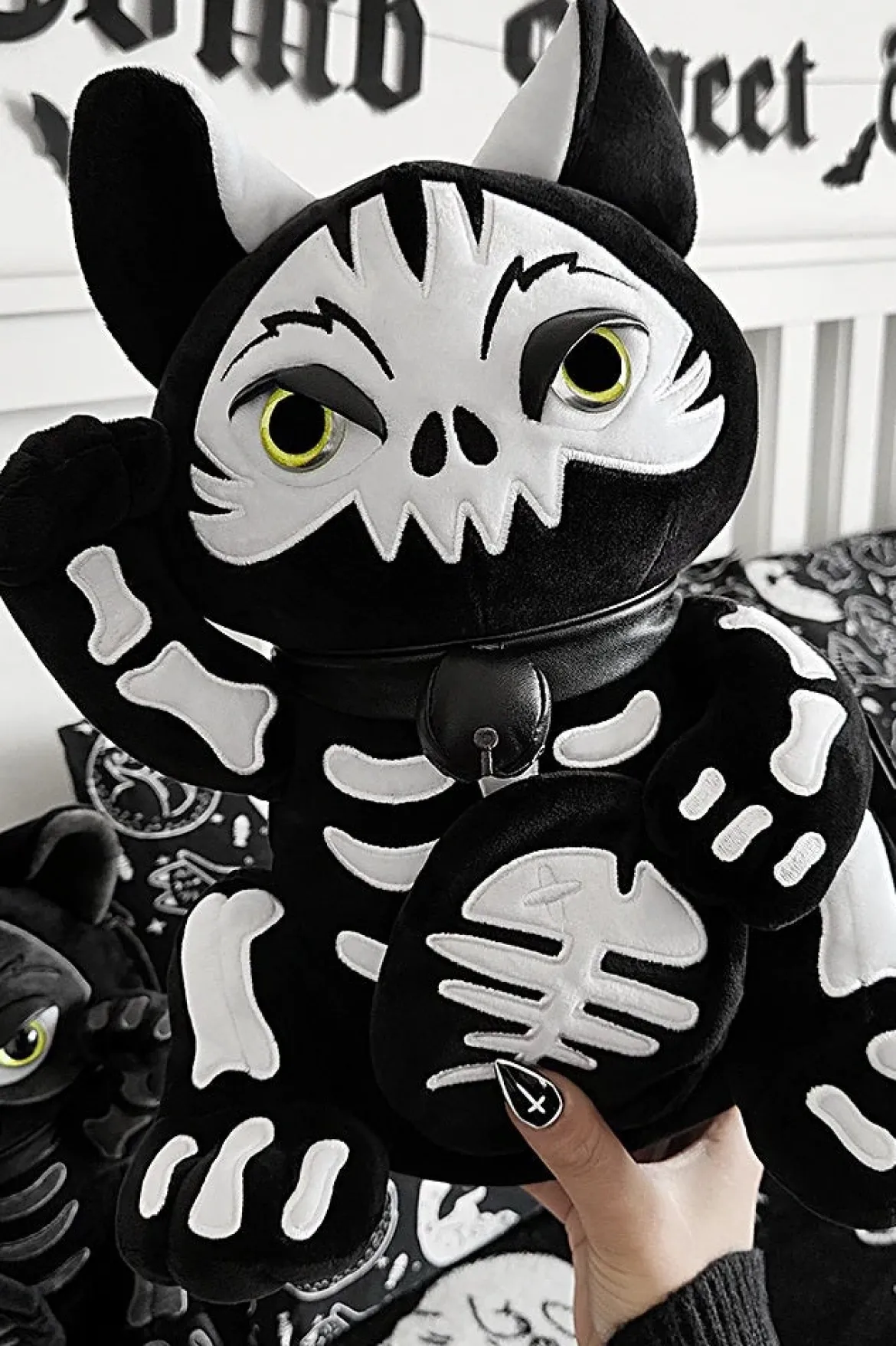 Killstar Maneki-Neko: Exo Rift - Pehmolelu
