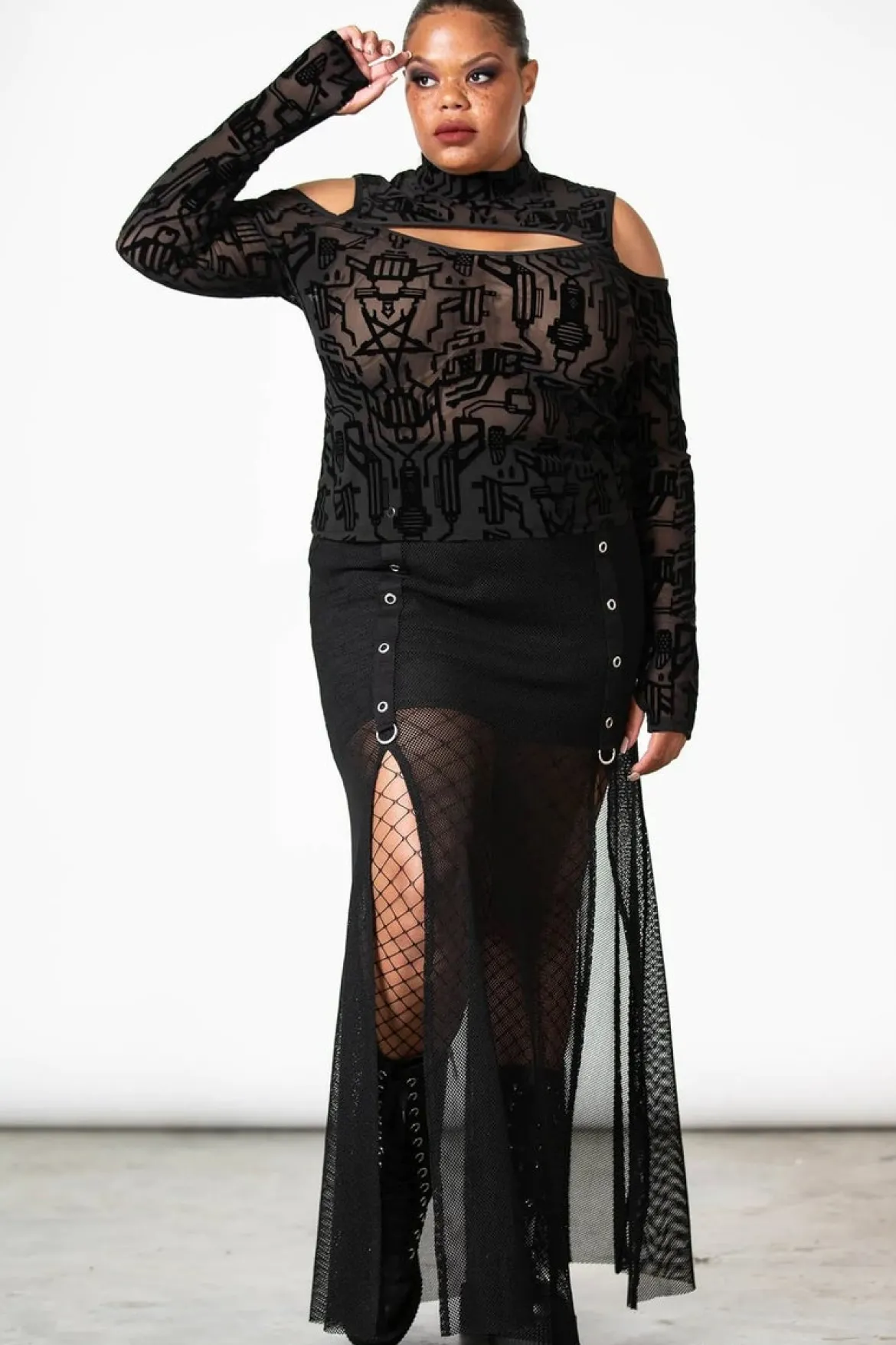 Killstar Tuned Out Mesh Cold Shoulder Pusero