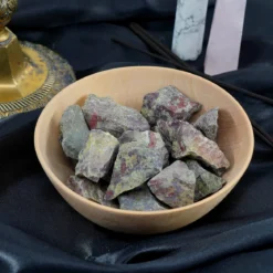 Lohikäärmekivi (Dragon's Blood)-Raakakivi