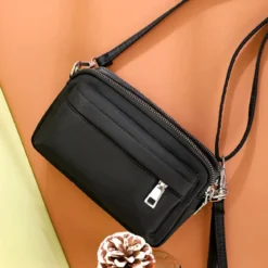 Luna - Crossbody laukku nylonia