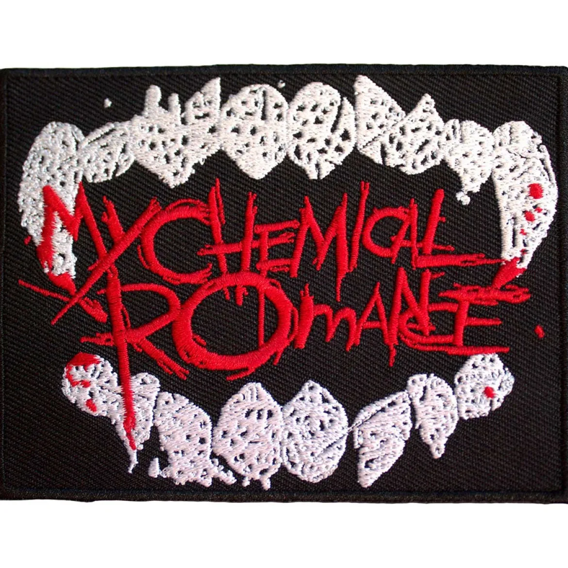 My Chemical Romance: The black parade logo fangs - Kangasmerkki