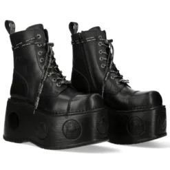 New Rock M-MILI083CCT-C18Nilkkurit