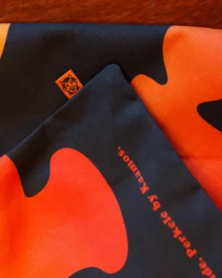 Perkele kangaskassi, Syksyn oranssi