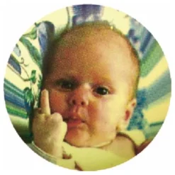 Pinssi - Hi mom!