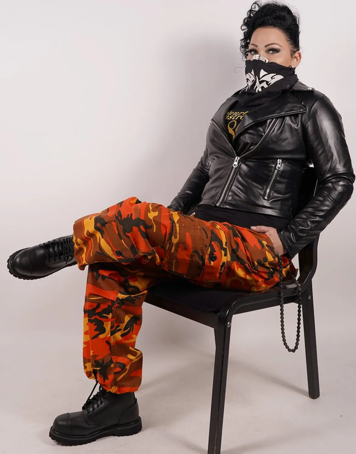 Rothco Paratrooper Colored Camo - Naisten reisitaskuhousut, savage orange