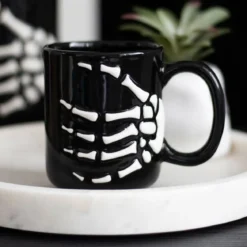 Skeleton Hand- Muki
