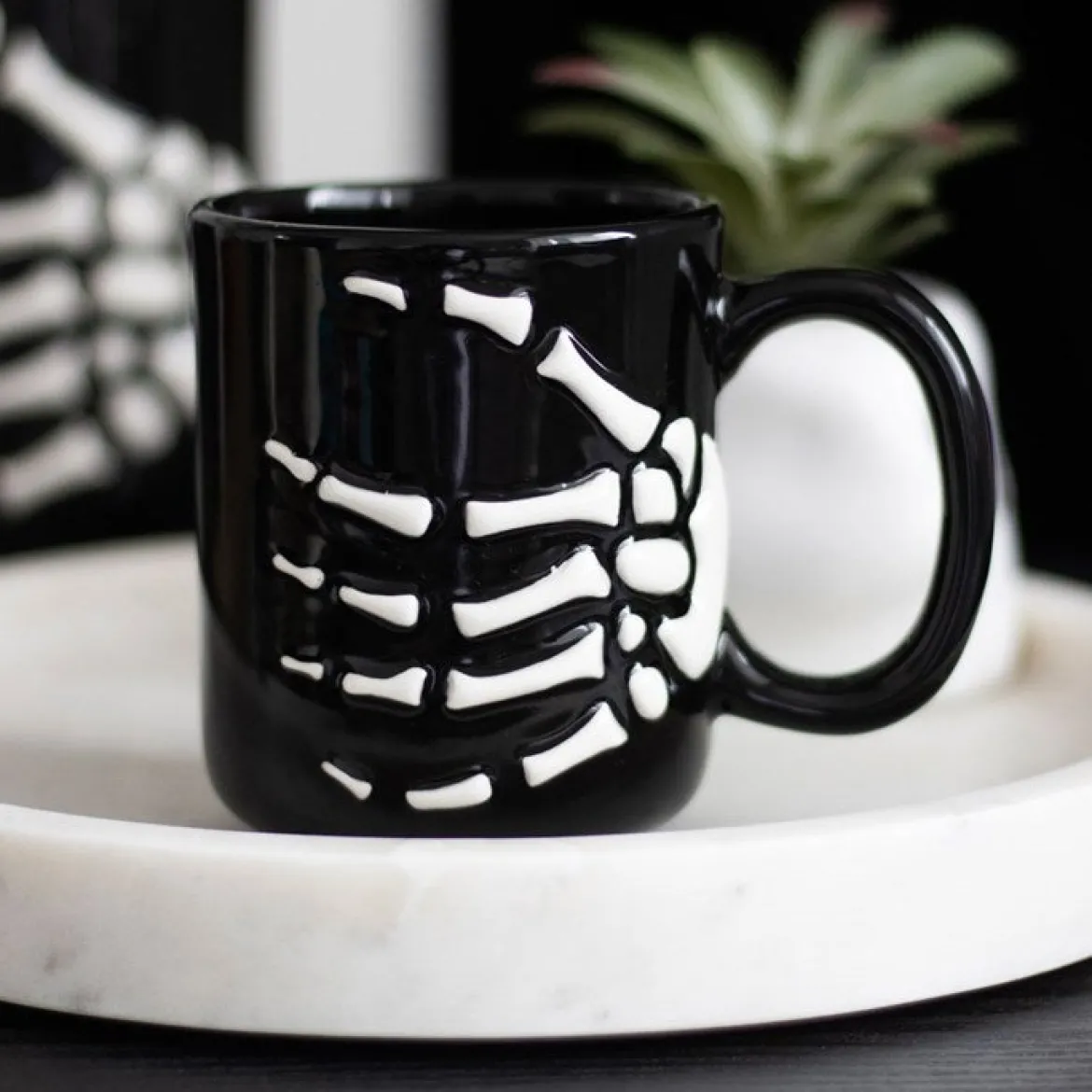 Skeleton Hand- Muki