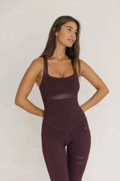 Topíssima Nicole Jumpsuit - haalari, Burgundy Purple