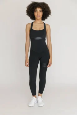Topíssima Nicole Jumpsuit - urheiluhaalari, Super Black