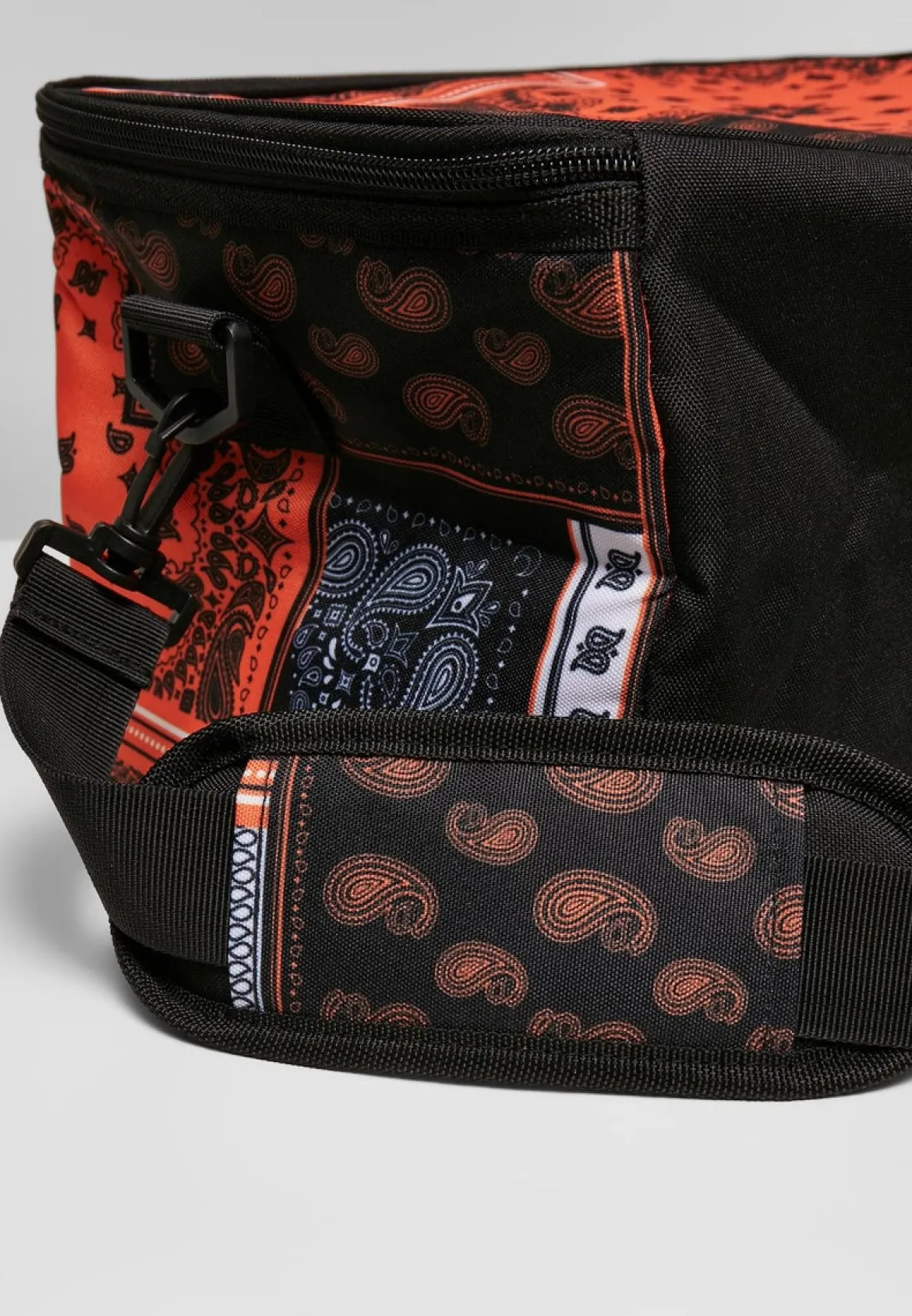 Urban Classics Bandana Patchwork - kylmälaukku