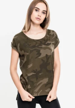 Urban Classics Camo Back Shaped - T-paita, olive camo