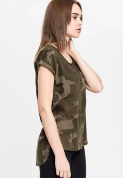 Urban Classics Camo Back Shaped - T-paita, olive camo