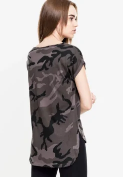 Urban Classics Camo Back Shaped - T-paita, darkcamo