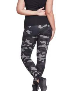 Urban Classics Camo Tech Mesh - Leggingsit, darkcamo