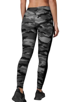 Urban Classics Dark Camo Stripe - legginsit