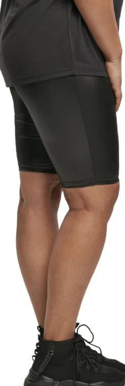 Urban Classics Imitation Leather - Pyöräilyshortsit