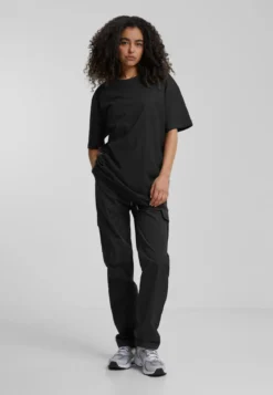 Urban Classics Oversized Boyfriend T-paita