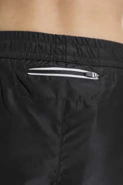 Urban Classics - Urheilu shortsit
