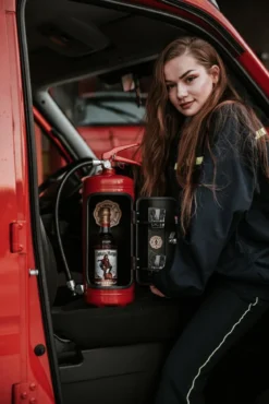 Vaahtosammutin Baarikaappi - Firebar (Red)