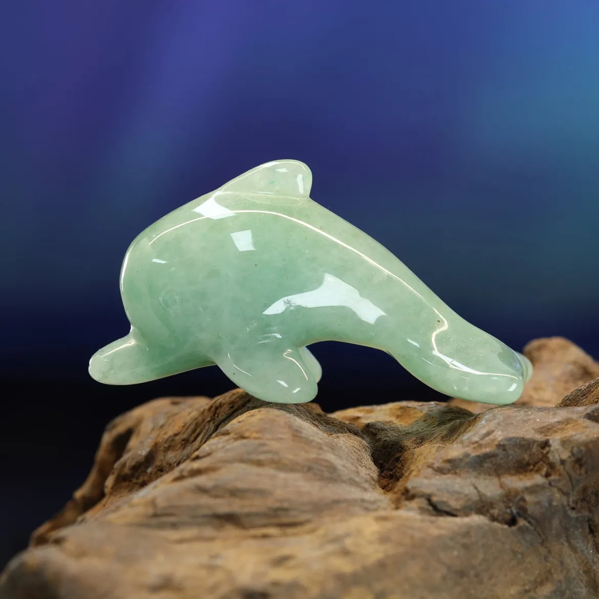 Vihreä aventuriini Delfiini 6cm